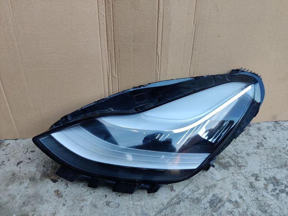 Far stanga Full LED Xenon TESLA Model Y sau 3 P 1077375-50-B / ATI19080095421