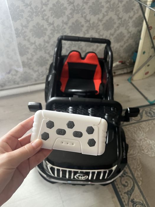 Продам машинка детский