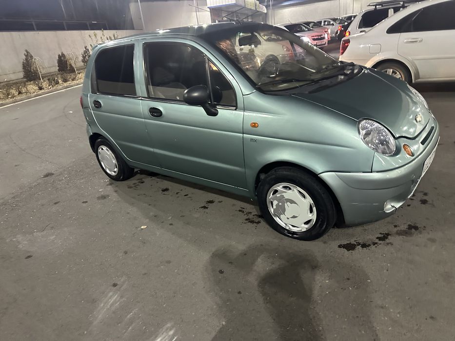 Матиз срочна сотилади