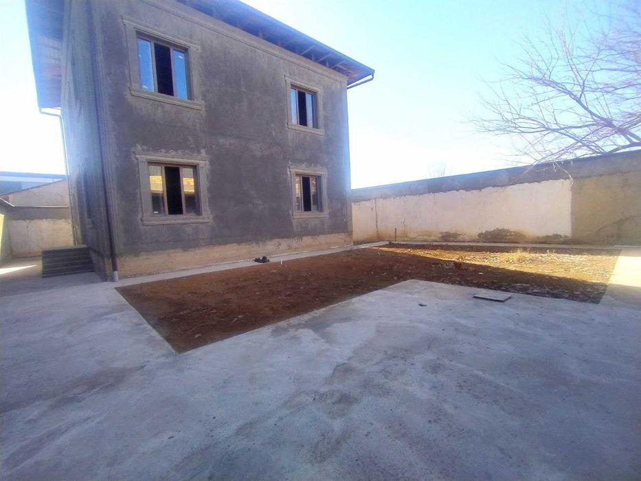 Элитный Коттедж Рядом с Ташкентом  6 ком 3+сотки  Кибрай  от ТТЗ 2 км.