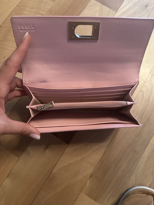 Дамско портмоне Furla