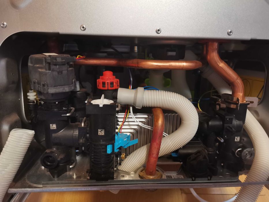 Centrala piese Bosch Condens 2300i w