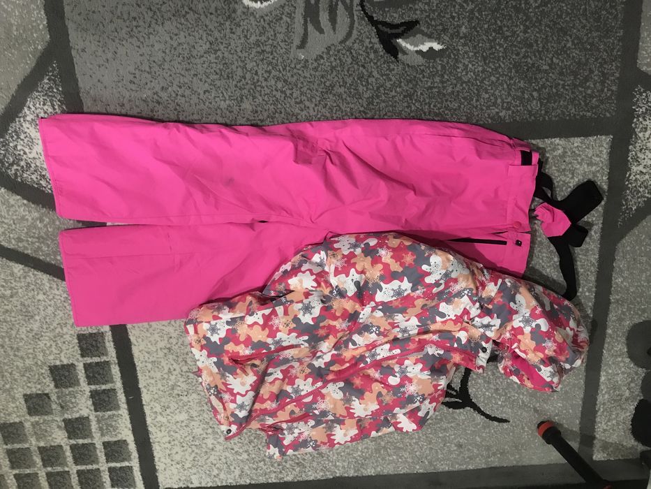 Лыжный костюм для девочек