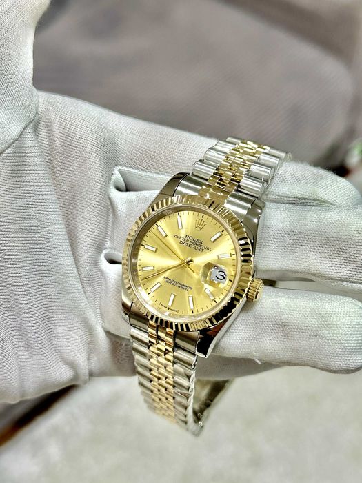 rolex datejust 41mm златен циферблат