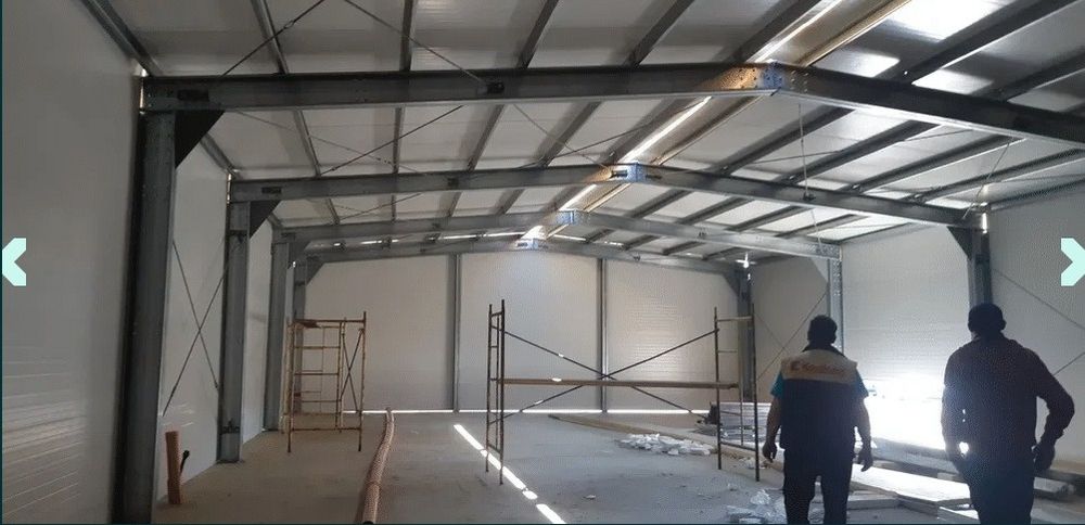hală metalică structura metalică cu montajul