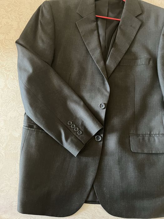 Пиджак  классический . Турция.  Размер 54 , подойдет и на 52( размер с