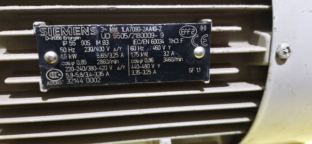 Продам 3 х фазный двигатель