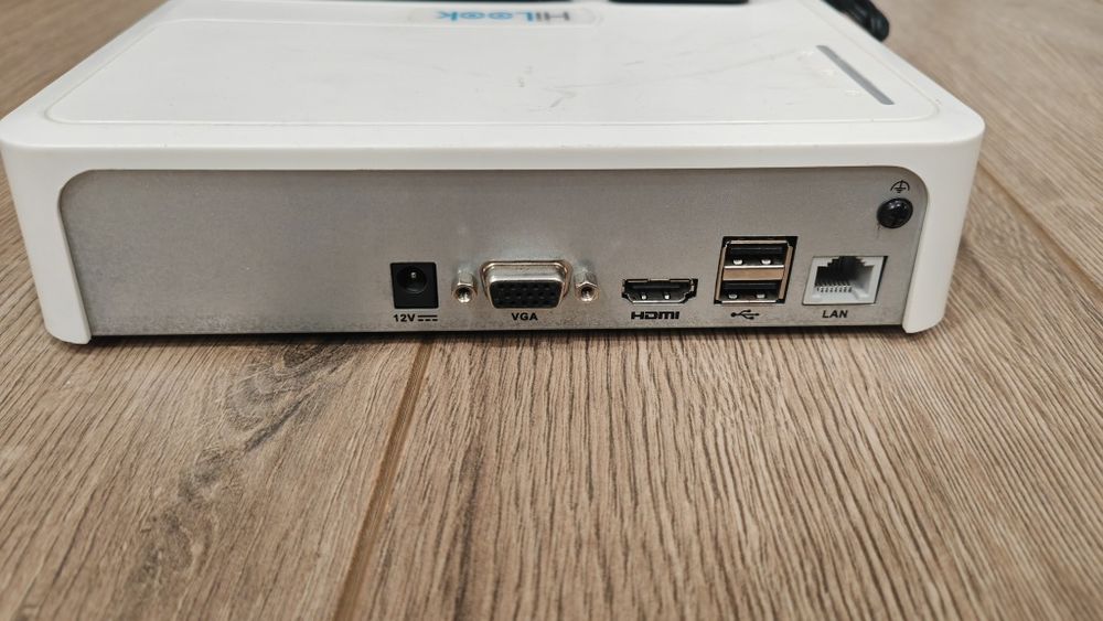 Видеорегистратор Hikvision и Hilook