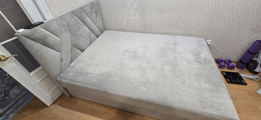 Продам кровать в отличном состоянии