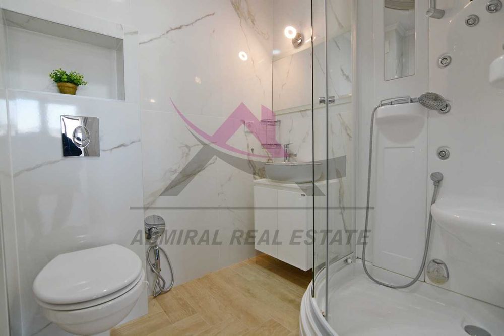 Продава се Многостаен апартамент в Варна, Бриз - 258 кв.м за 2559 €/кв.м - Снимка #9