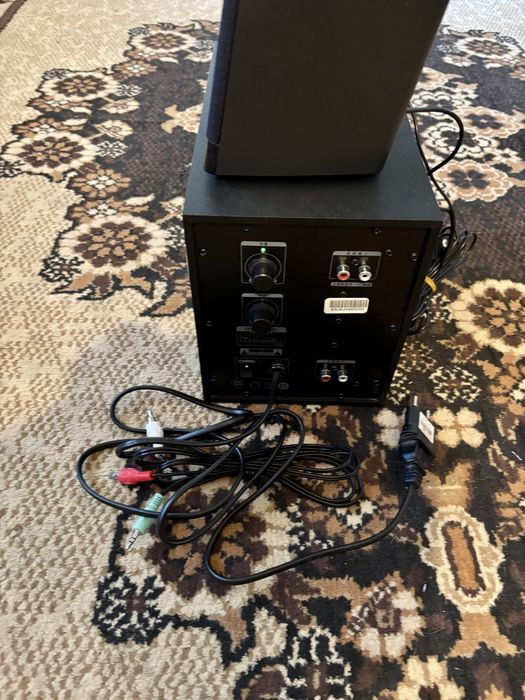 Продам Microlab M200