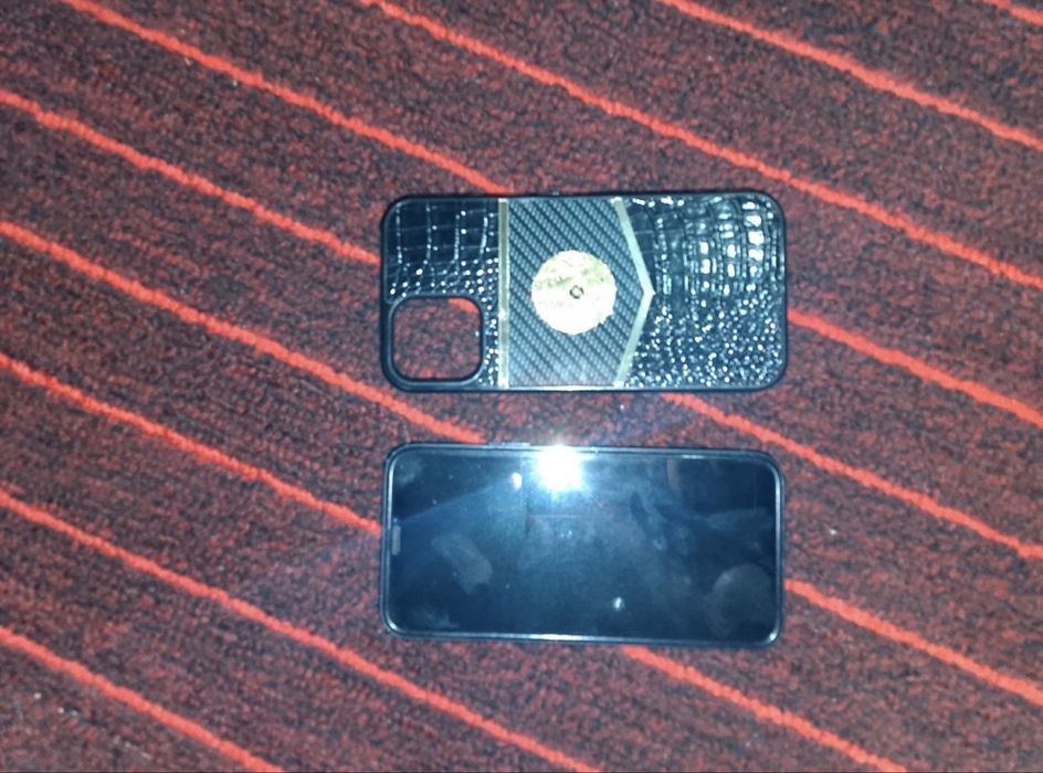 Продам iphone 12