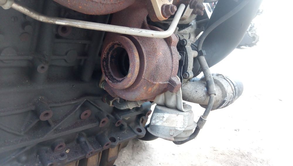 Turbina VW Passat B6 2.0 TDI 140 CP tip motor BKP