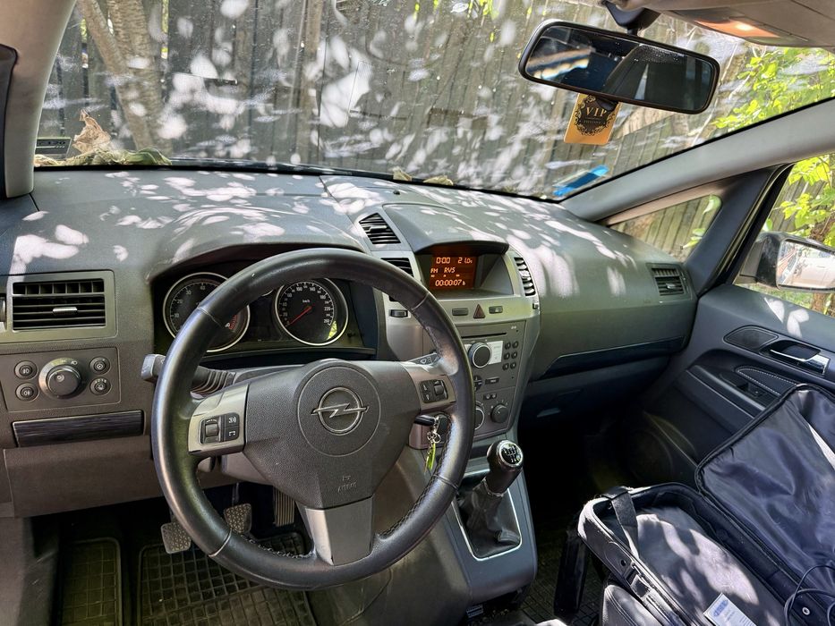 OPEL Zafira 2006 — imagine 3