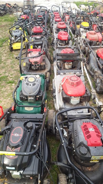 Бензинови косачки самоходни и не самоходни цена от 150до350лв .внос от