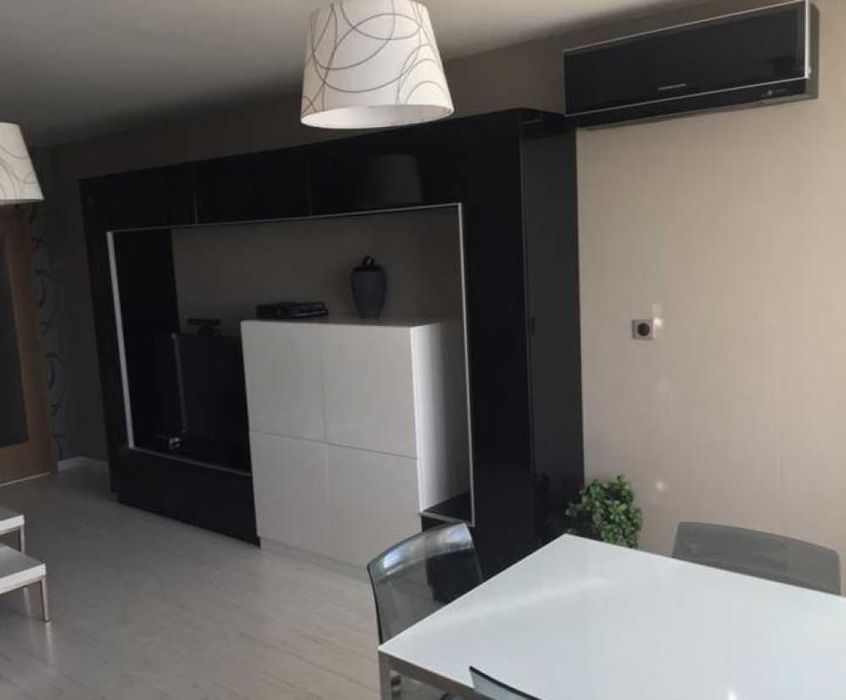 Продава се Тристаен апартамент в София, Разсадника - 95 кв.м за 2369 €/кв.м - Снимка #1