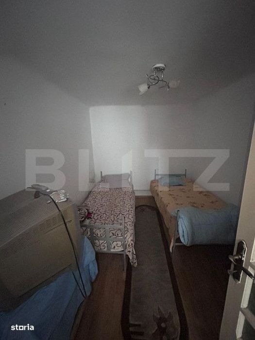 Casa cu 4 camere, cazare muncitori sau sediu firma,  cartierul Romanes