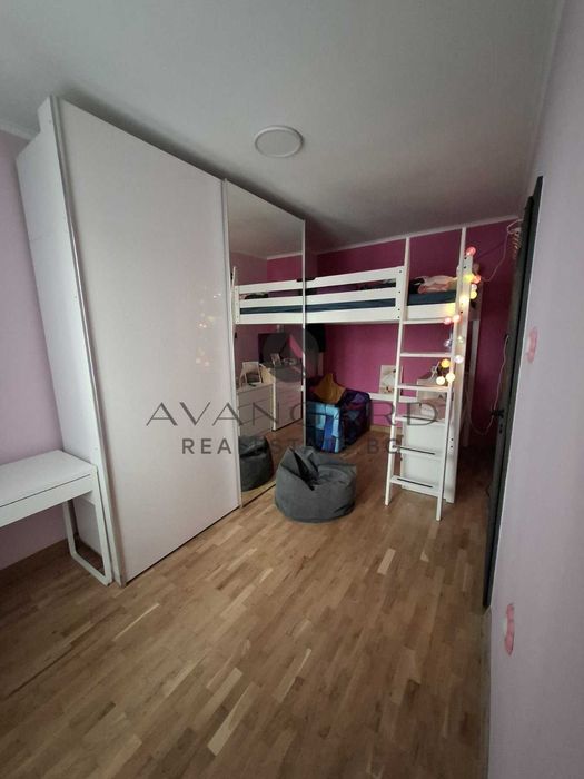 оф.23764 Луксозен четиристаен/ Център