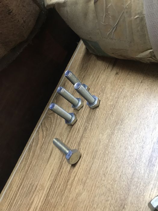 Elemente imbinare  metalice M 12 șuruburi metrice, șaibe, piulițe