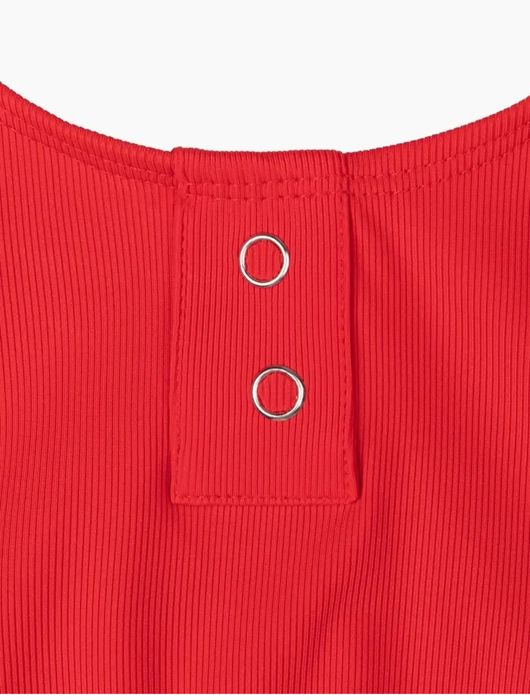 Купальники одинаковые