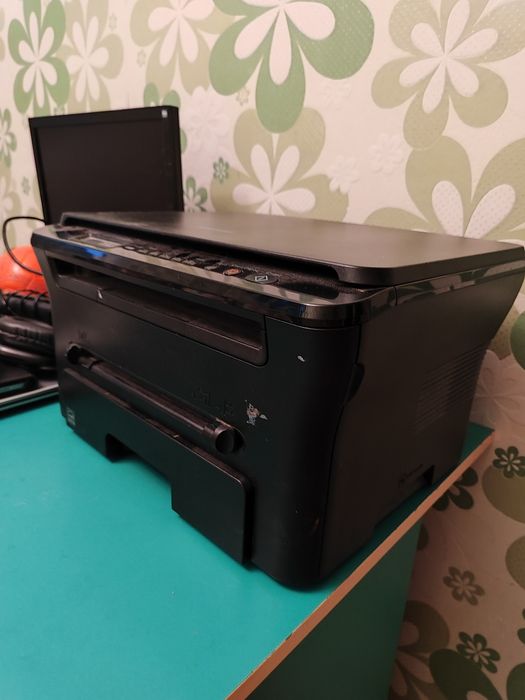 МФУ Samsung SCX-4300 (Принтер / Сканер / Копир)