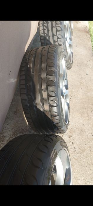 CAUCIUCURI NOI 225 / 40 / 18 VARĂ * Neutilizate *Set Complet * 999 ron