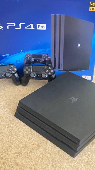 Ps 4 pro sotiladi