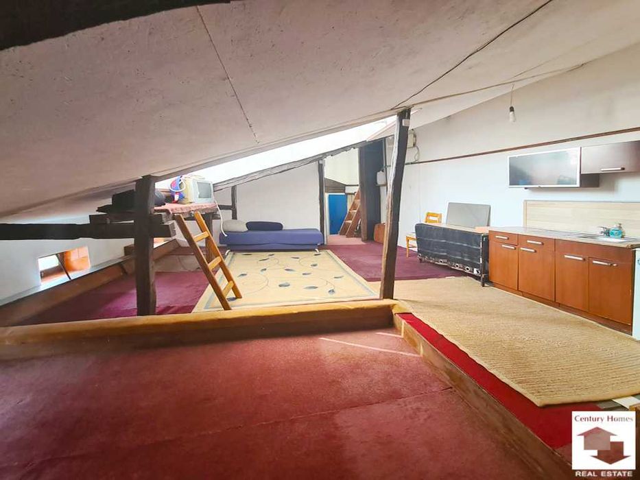 Продава се Къща в Велико Търново, Център - 230 кв.м за 1283 €/кв.м - Снимка #10