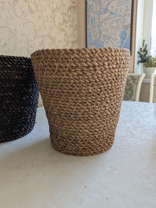 Набор интерьерных корзин плетеные два цвета