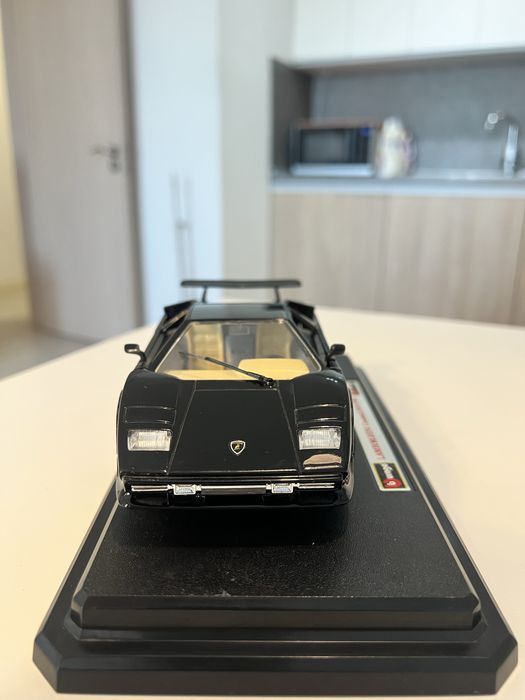 количка Lamborghini 1:24