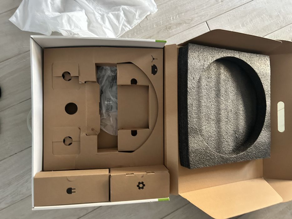 Irobot roomba combo vacuum and mop