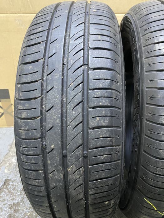 Set 2 anvelope vara 185/60R15 Kumho EcoWing ES31 84H
