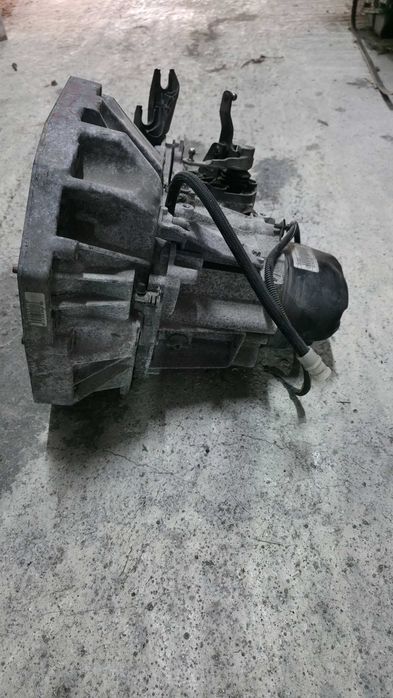 Скоростна кутия за Renault Modus 1.5dCi / Рено Модус 2012г.