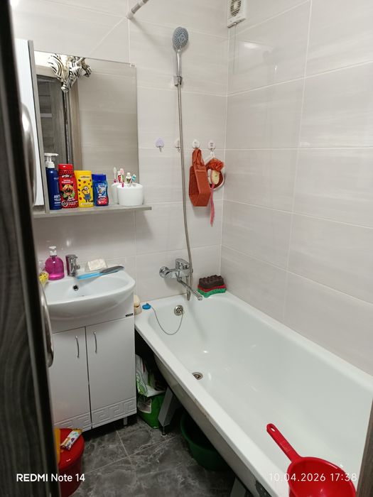 Продам 2дву комнатную квартиру