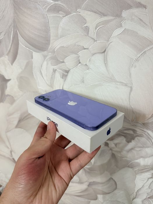 IPhone 12/128Gb - В хорошем состоянии
