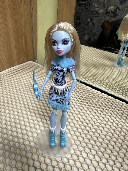 Продам куклу  монстр хай!