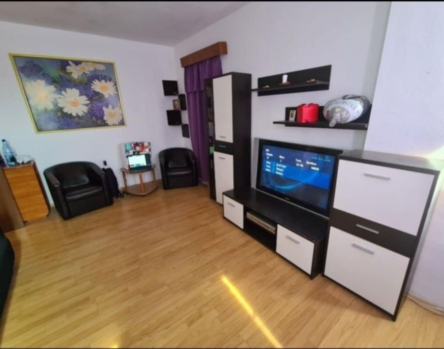 Apartament de inchiriat langa Vila Cafe