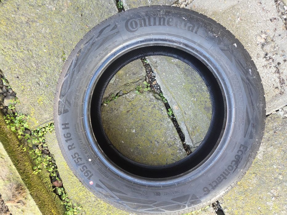 Vând anvelope Continental eco contact 6 195/55R16 87H
