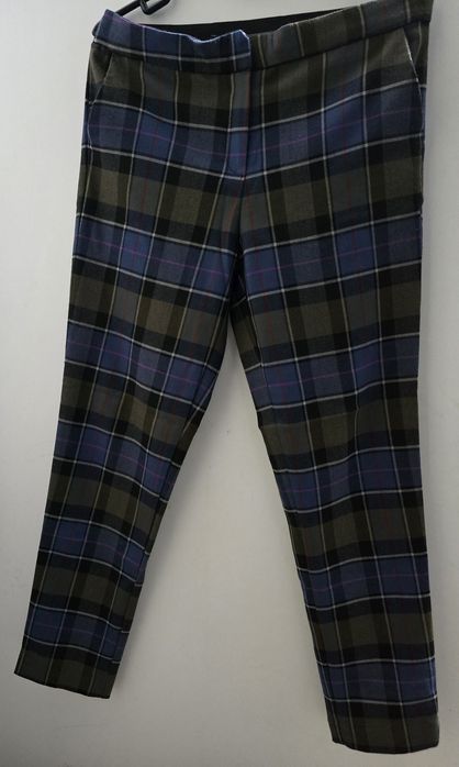 Стильные брюки в клетку
