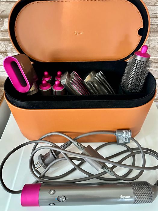 Dyson Airwrap Complete V9