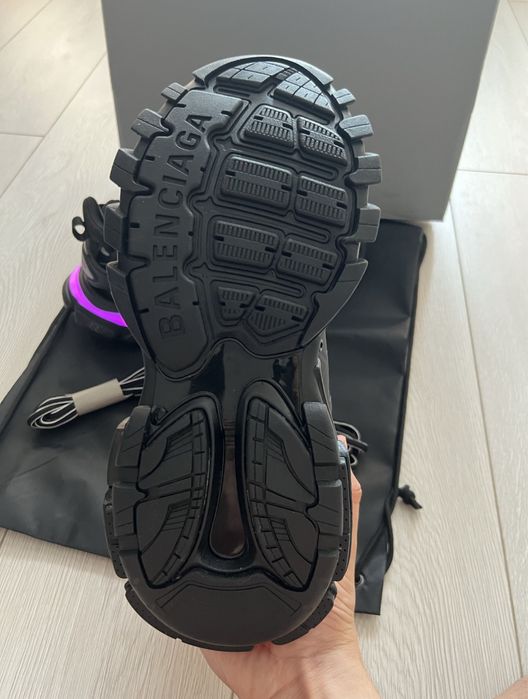 Balenciaga track negru led