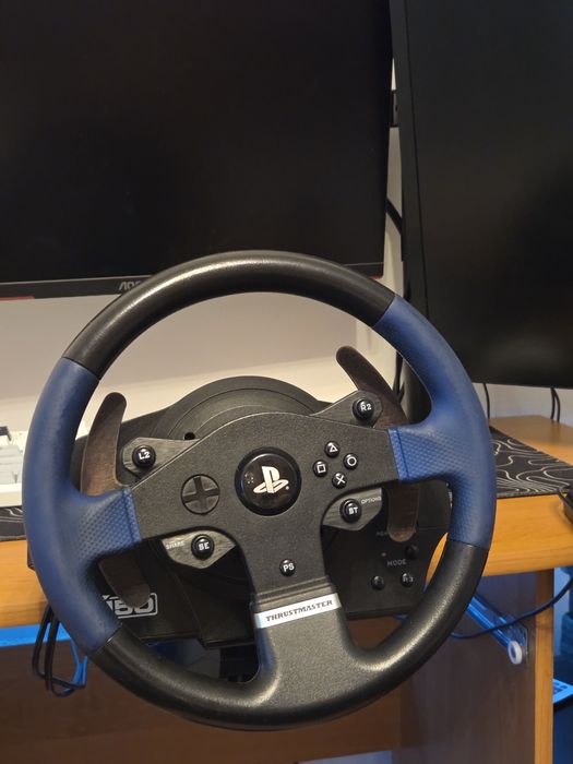Thrustmaster T150 + Schimbător th8s + pedale T3PA