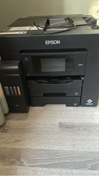 Принтер Epson срочно продам