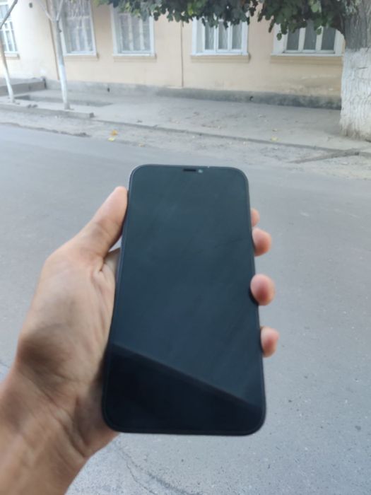 Ayfon 12 pro max 128 kor doki bor