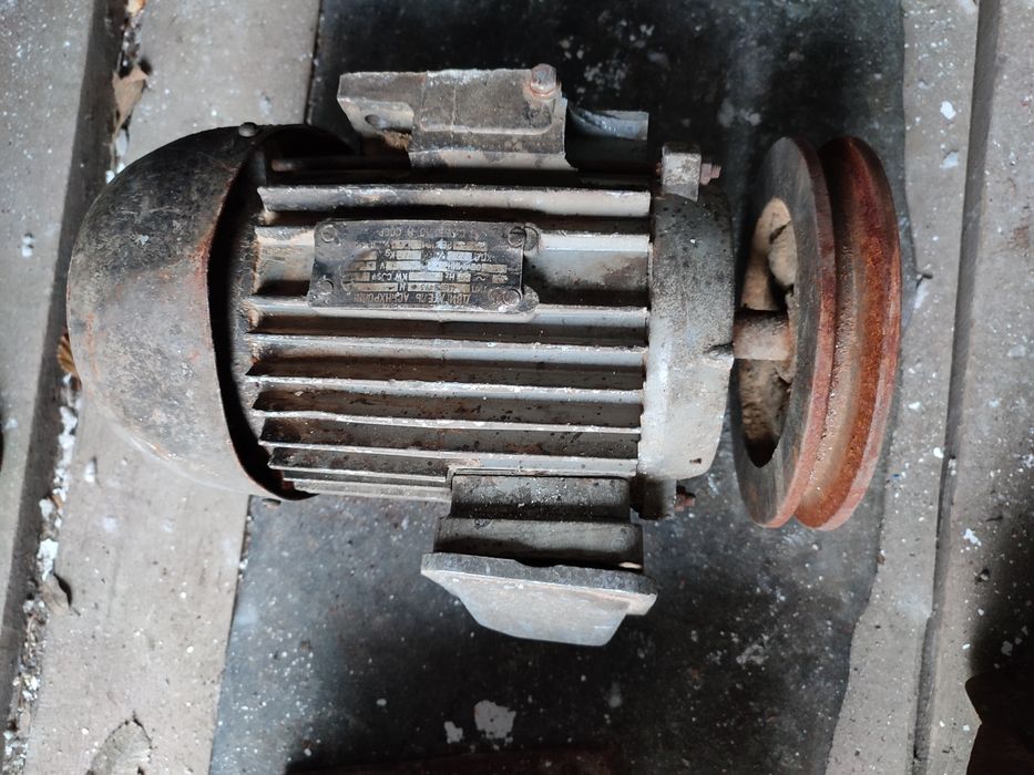 Продам электродвигателя советские