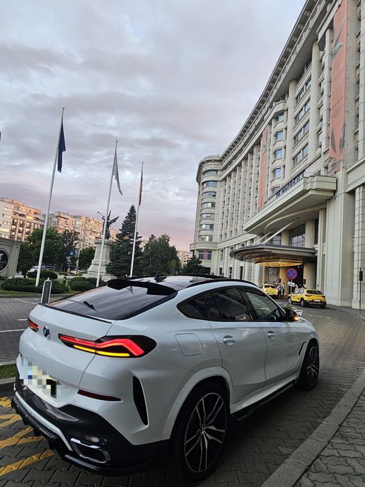 Vând x6 cel mai full podibil 0 daune cu istoric complet