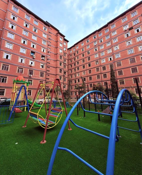 Uchtepa avenue da Kadastirlari tayyor bo’lgan 2 xonalik uy sotiladi