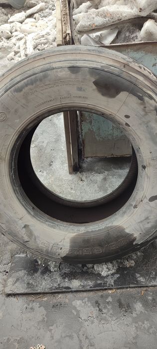 Шины грузовые б/у без дисков