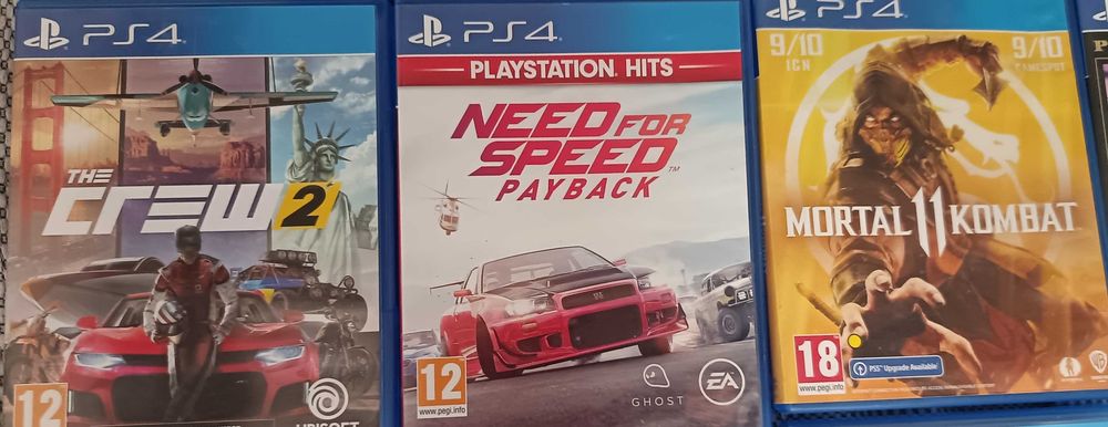 PS4 Slim с 15 игри