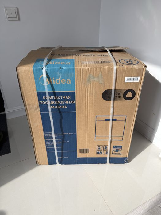 Продам посудомоечную машину Midea